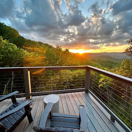 Cloudchaser Cabin, Private, New Cabin, 2 Kings, Cozy, Modern, Hot Tub, View, Theater Villa Sevierville Exterior foto